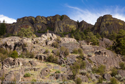 Cliffs, Banks Lake, Washington